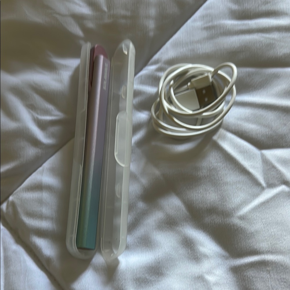 Radiant Pink and Blue Skincare Tool for Effortless Glow